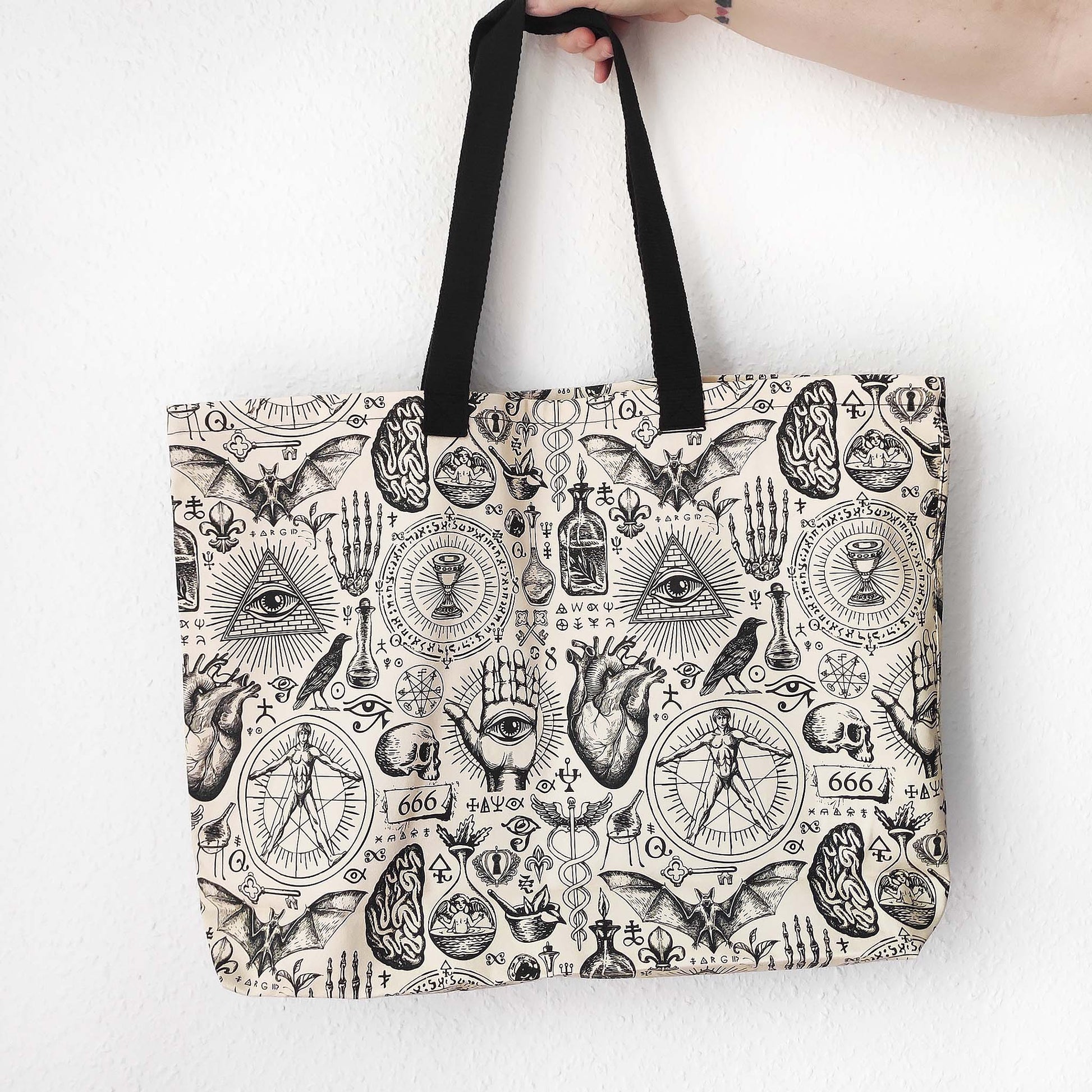 außergewöhnliche fahrradtaschen SHOPPER BAG: Witches And Occult Motifs
